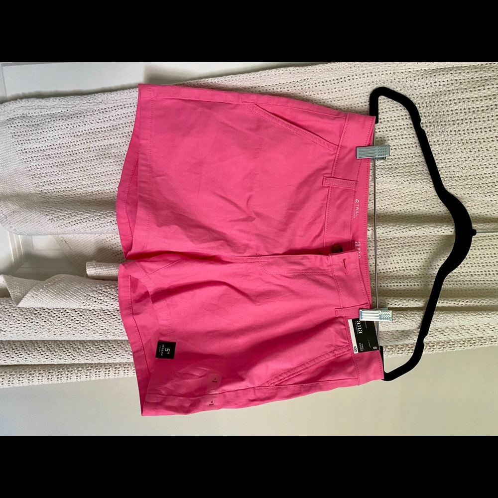 pink Short